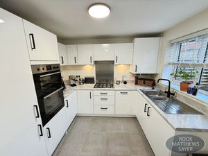 Photo 8- click for photo gallery